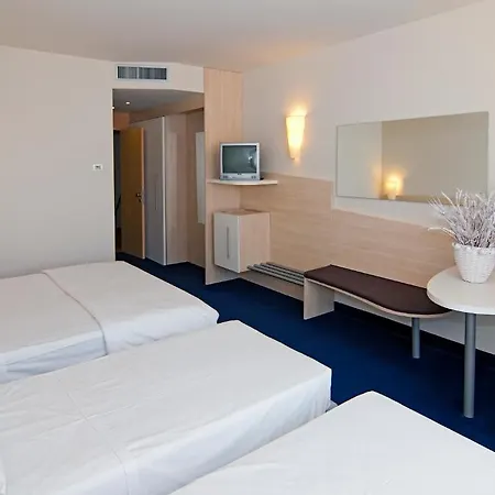 Nicotel Gargano 4*